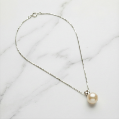 Classic Pearl Solitaire Pendant