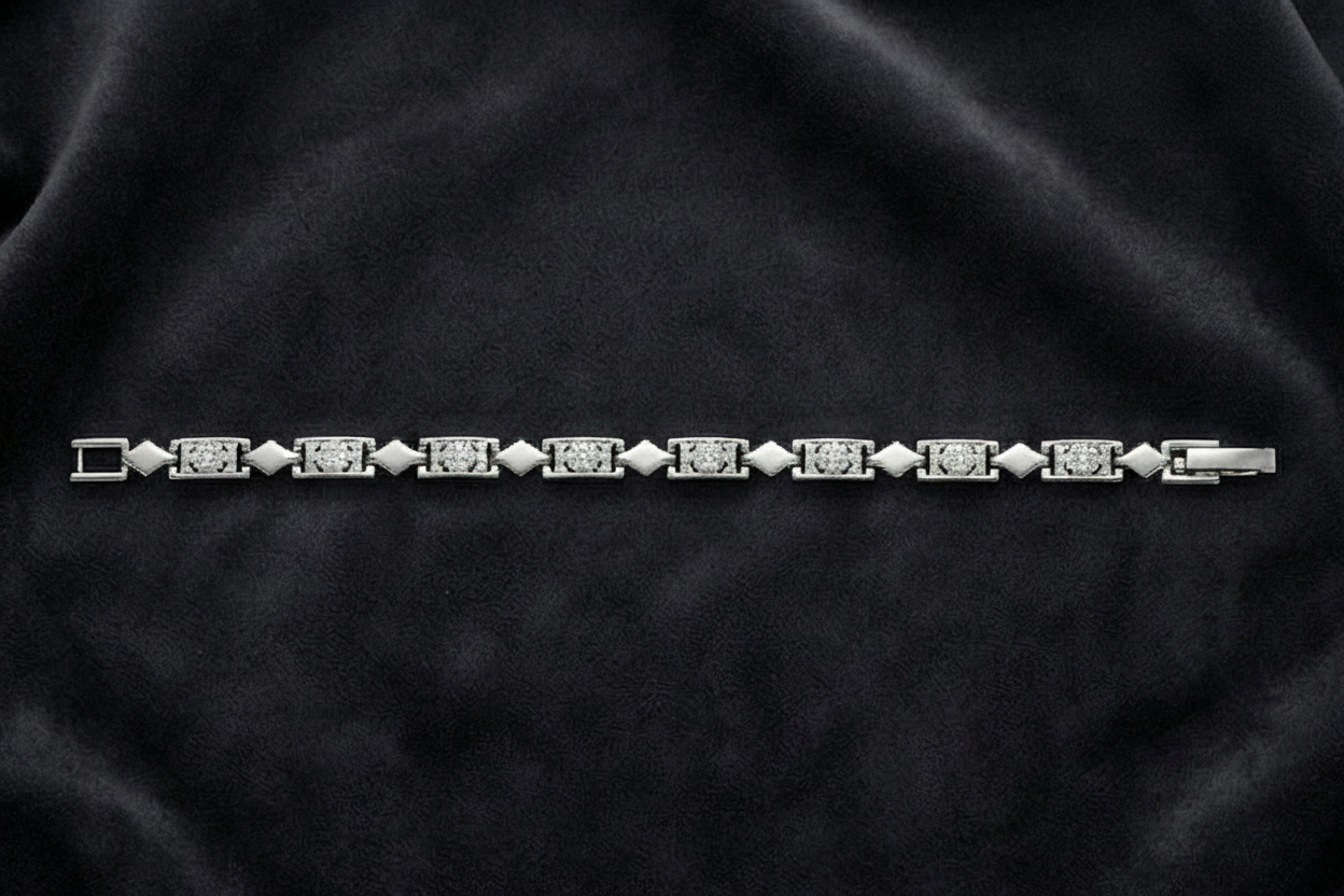 Frostbite Diamond-Cut Link Bracelet