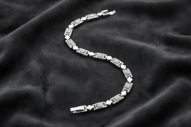 Frostbite Diamond-Cut Link Bracelet