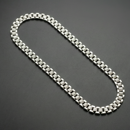 Monarch Box-Link Chain