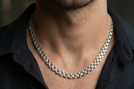 Monarch Box-Link Chain