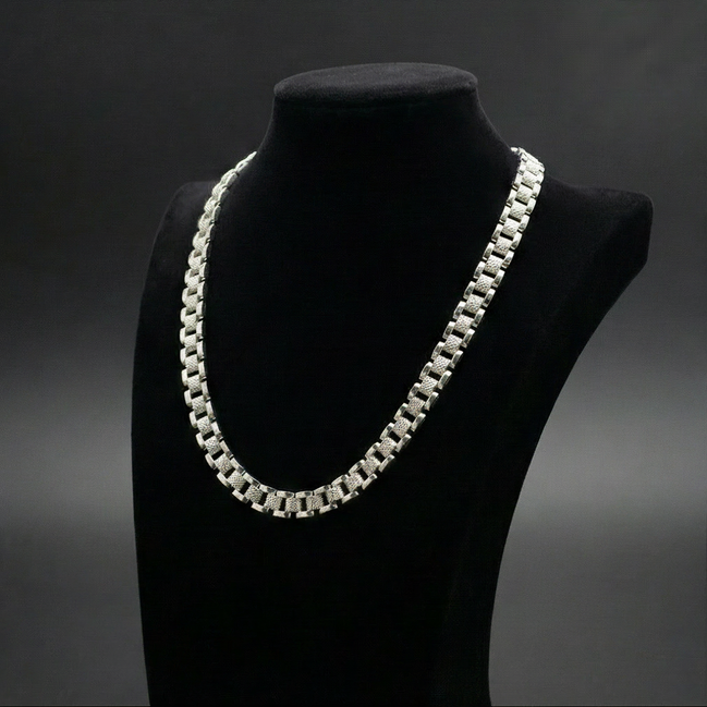 Monarch Box-Link Chain