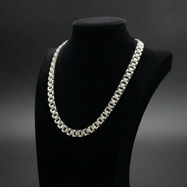 Monarch Box-Link Chain