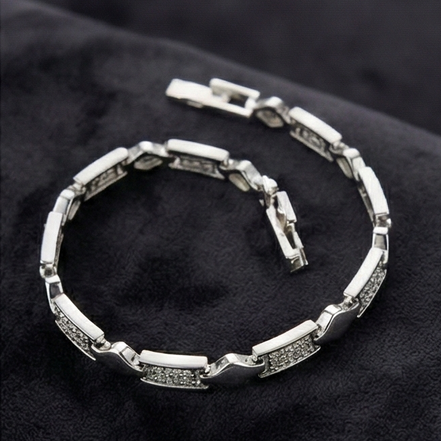 Sleek Ice Bracelet