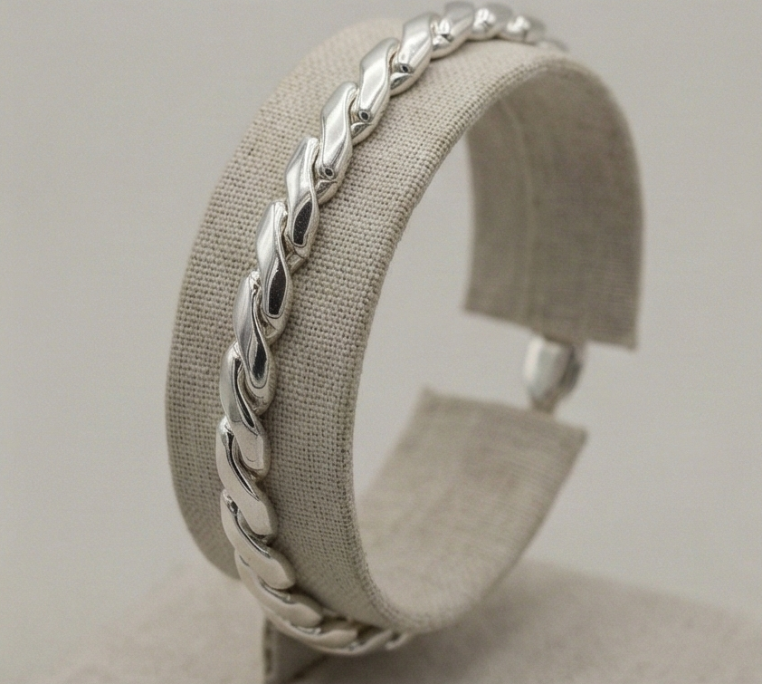 Vento Cuban Bracelet